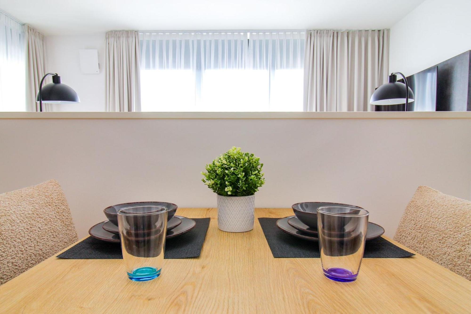 Helios Berlin Apartments Bagian luar foto