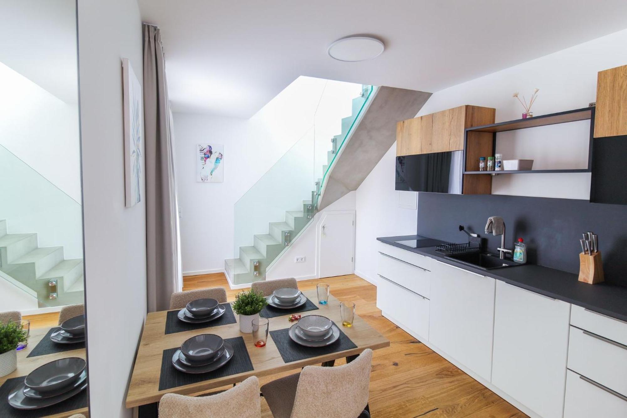 Helios Berlin Apartments Bagian luar foto