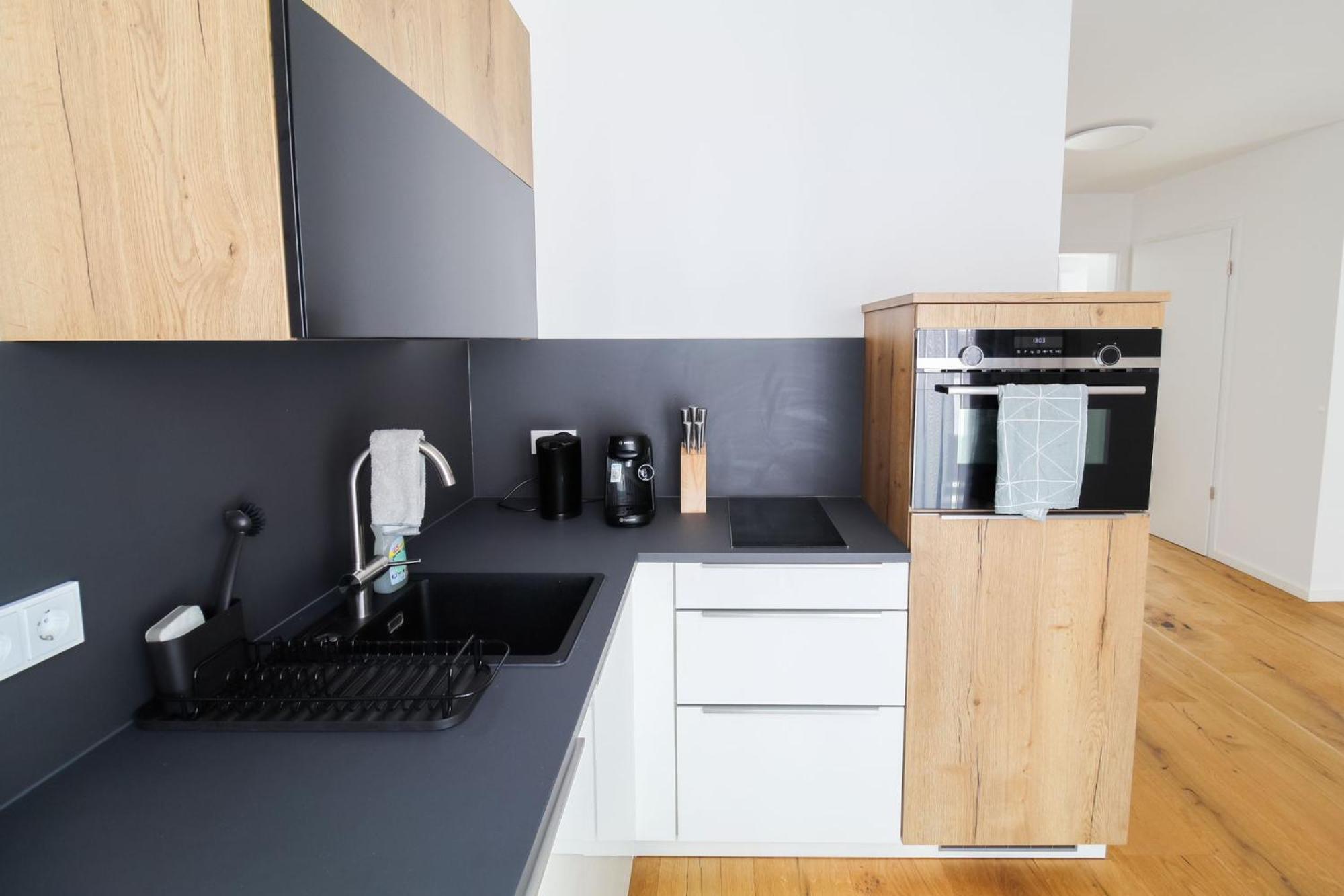 Helios Berlin Apartments Bagian luar foto