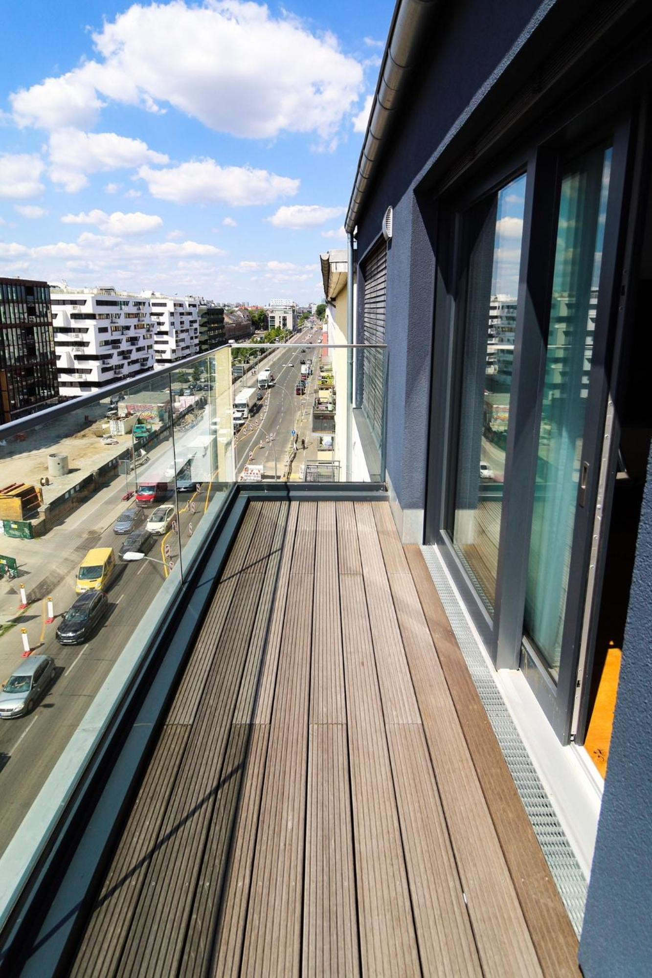 Helios Berlin Apartments Bagian luar foto