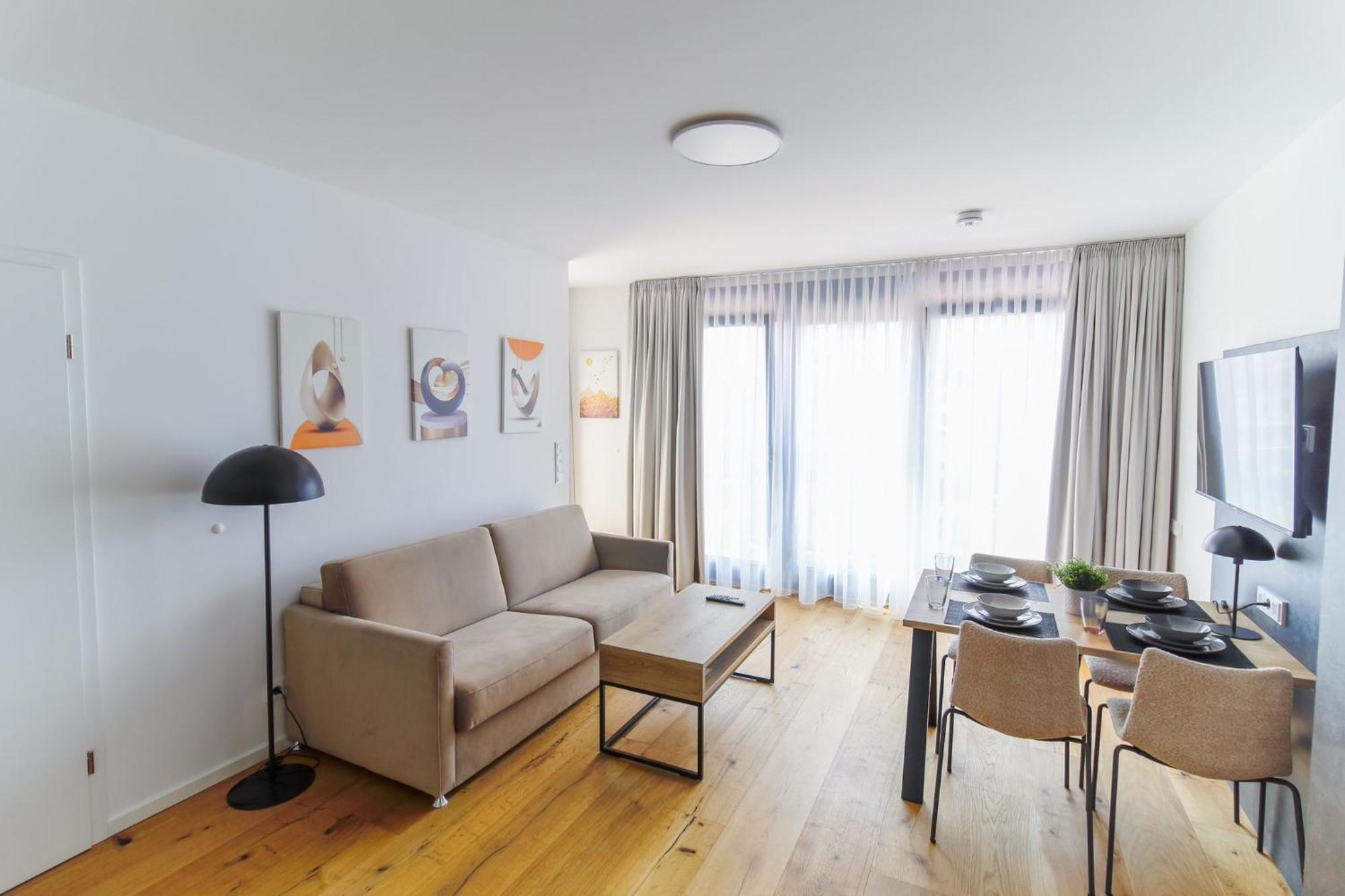 Helios Berlin Apartments Bagian luar foto