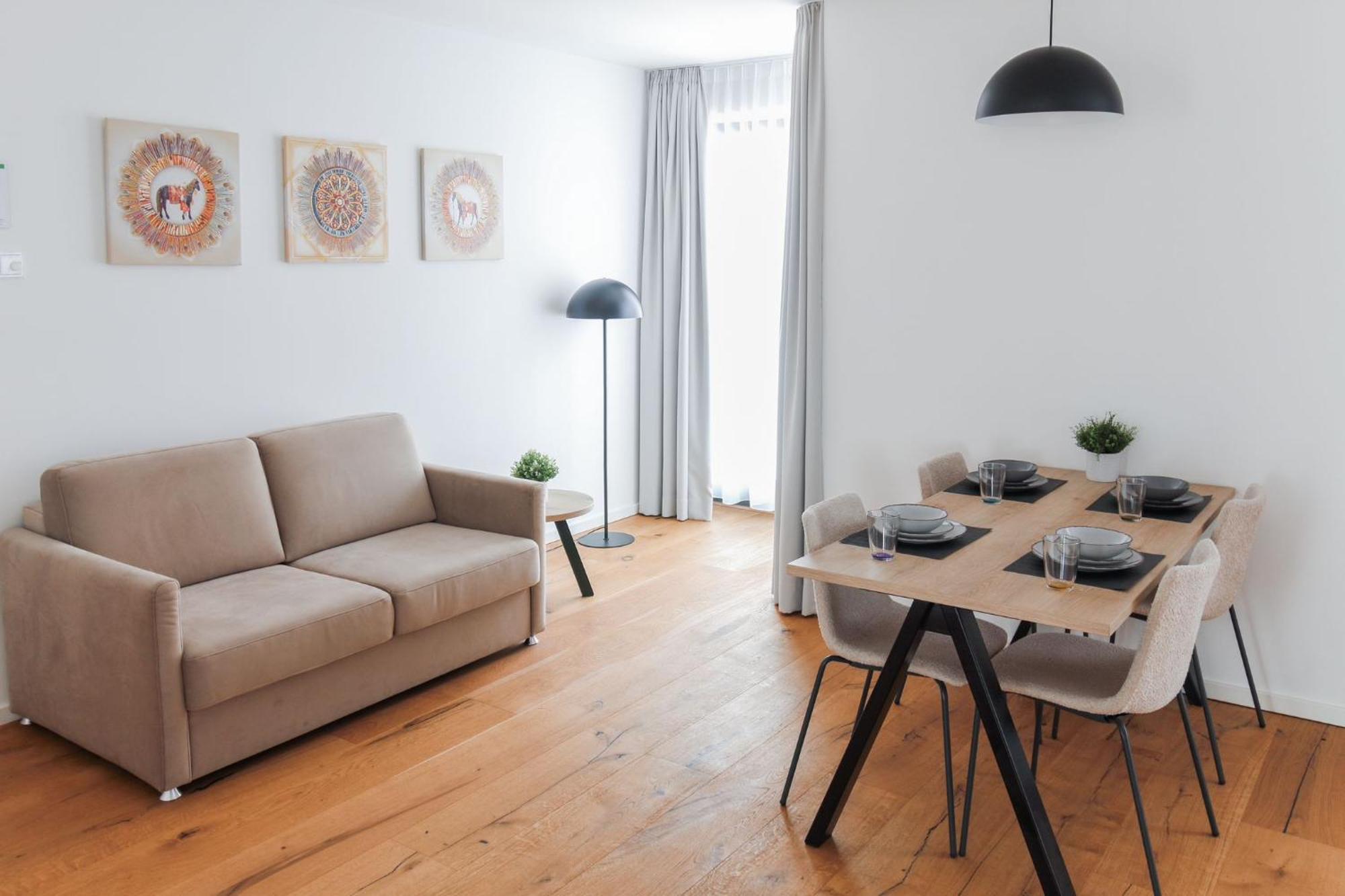 Helios Berlin Apartments Bagian luar foto